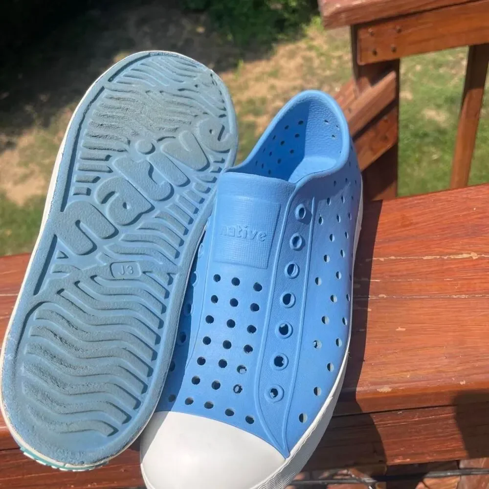 Native Shoes Youth 3 Jefferson Baby Blue White Water Sandals